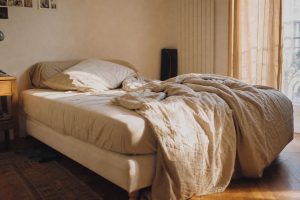 découvrez une méthode pas à pas pour s'endormir rapidement et dormir toute la nuit sans interruptions. améliorez votre qualité de sommeil dès aujourd'hui.